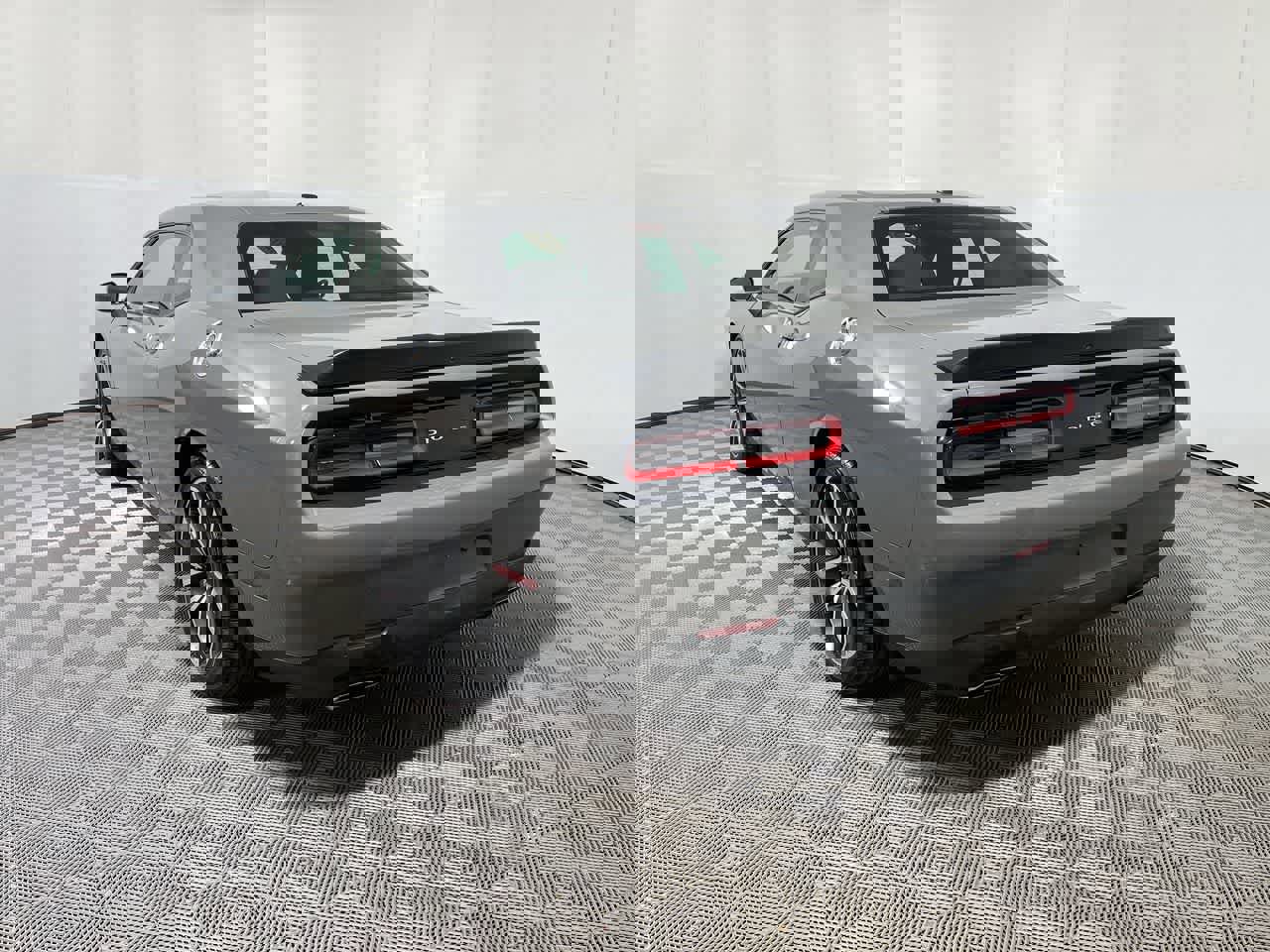 Used 2023 Dodge Challenger R/T image 6