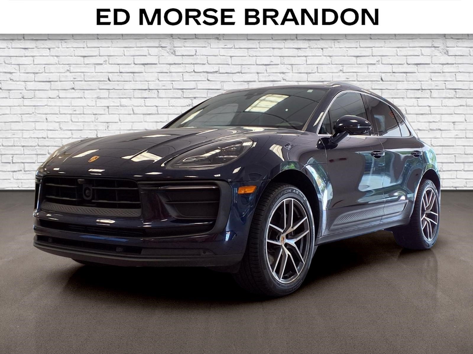 Used 2023 Porsche Macan Turbo AWD/4WD image 1