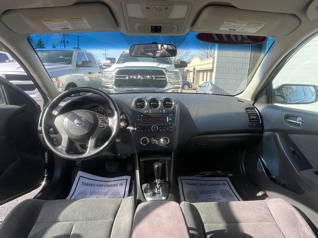 Used 2011 Nissan Altima 2.5 S image 27