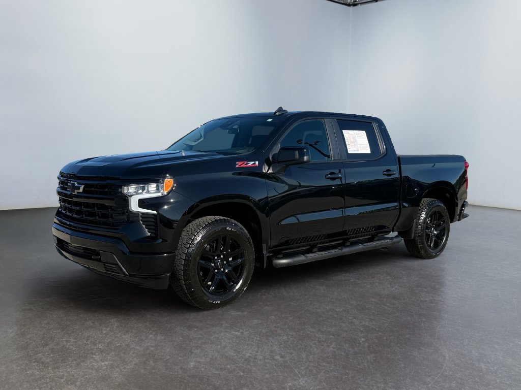 Used 2025 Chevrolet Silverado 1500 RST w/ Z71 Off-Road Package AWD/4WD image 7