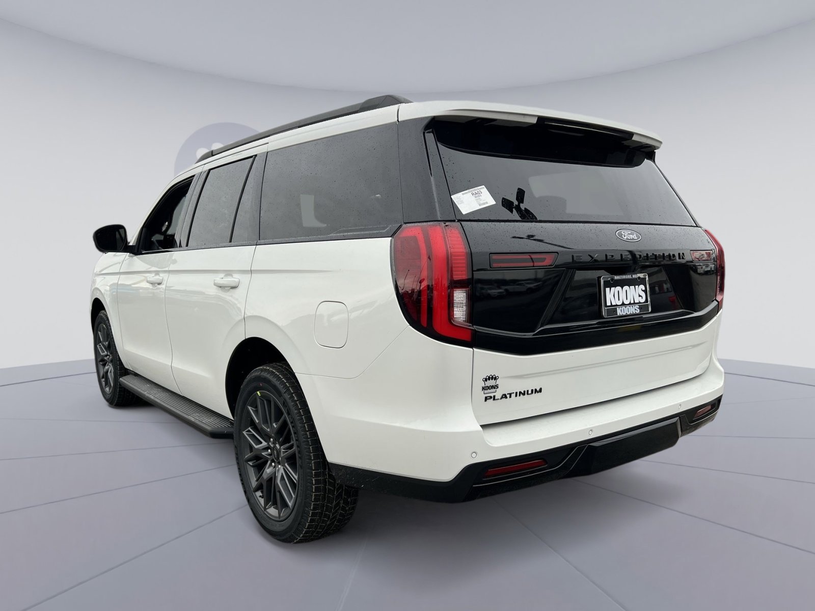 New 2026 Ford Expedition Platinum w/ Stealth Appearance Package image 4