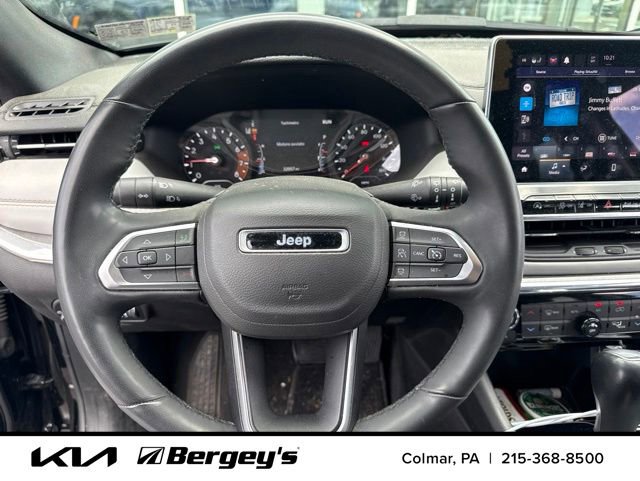 Used 2023 Jeep Compass Limited AWD/4WD image 11