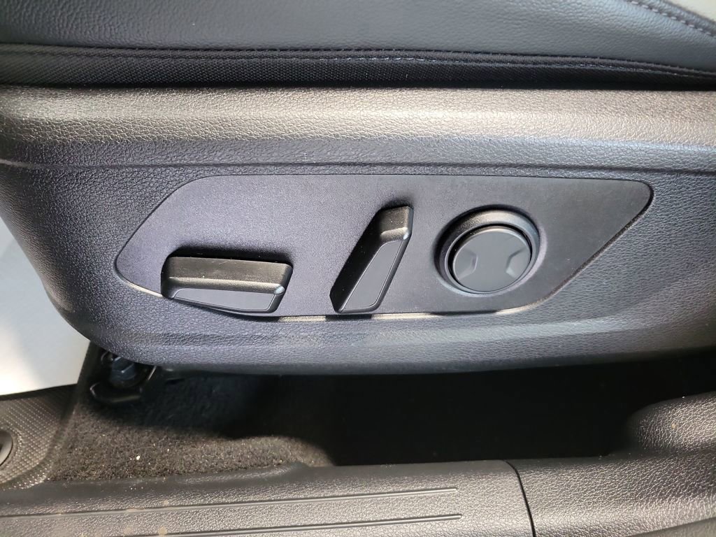 Used 2023 Kia Sportage X-Line w/ X-Line Premium Package image 33