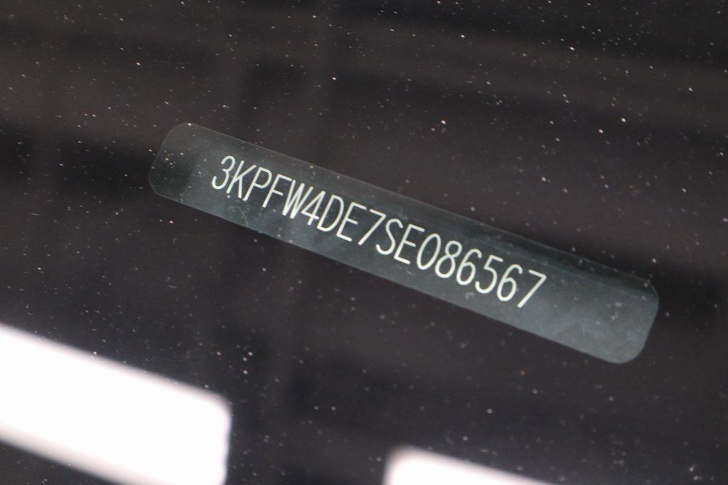 Used 2025 Kia K4 GT-Line w/ GT-Line Premium Package image 32