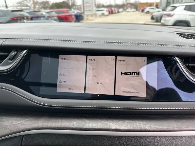 Used 2022 Jeep Grand Cherokee Limited 4xe w/ Luxury Tech Group II image 17