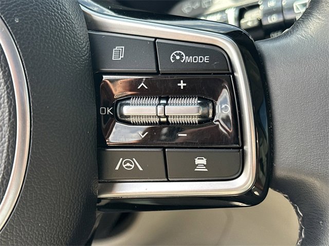 Used 2022 Kia Sorento EX w/ Panoramic Sunroof Package image 26