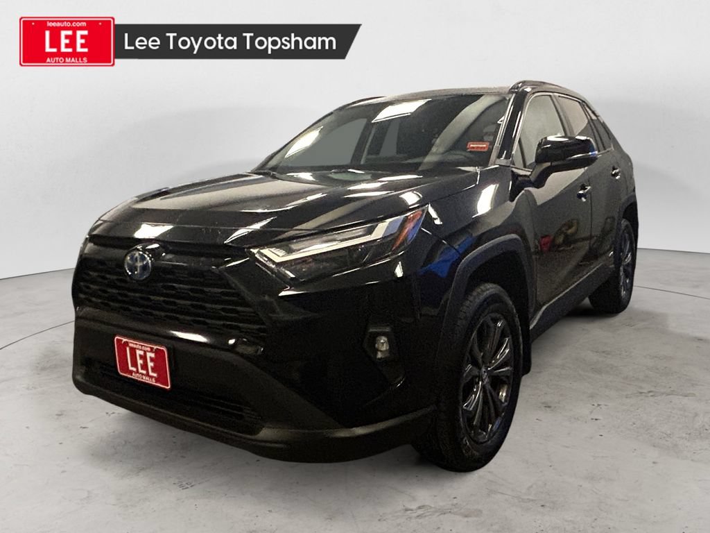Used 2022 Toyota RAV4 XLE Premium AWD/4WD image 1