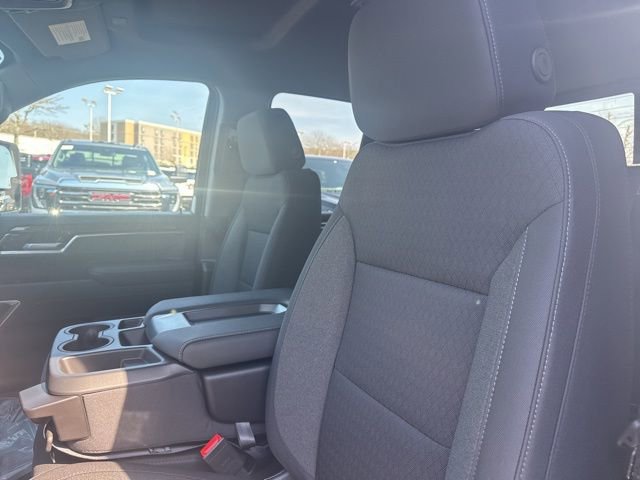 New 2026 GMC Sierra 2500 SLE image 13