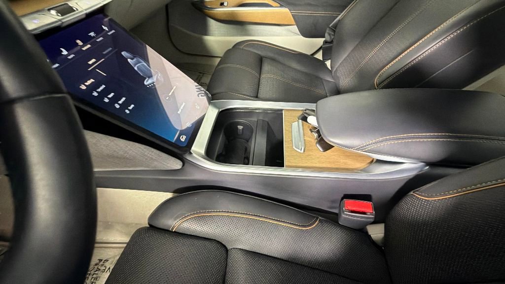 Used 2023 Lucid Air Grand Touring image 25