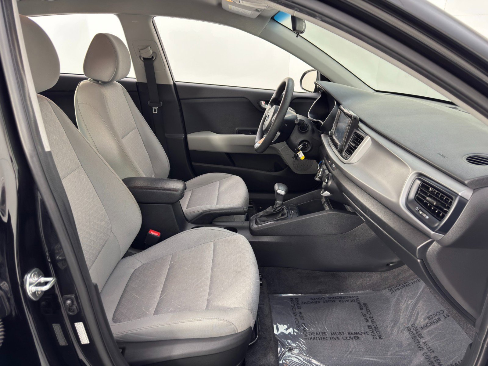 Used 2019 Kia Rio S image 12