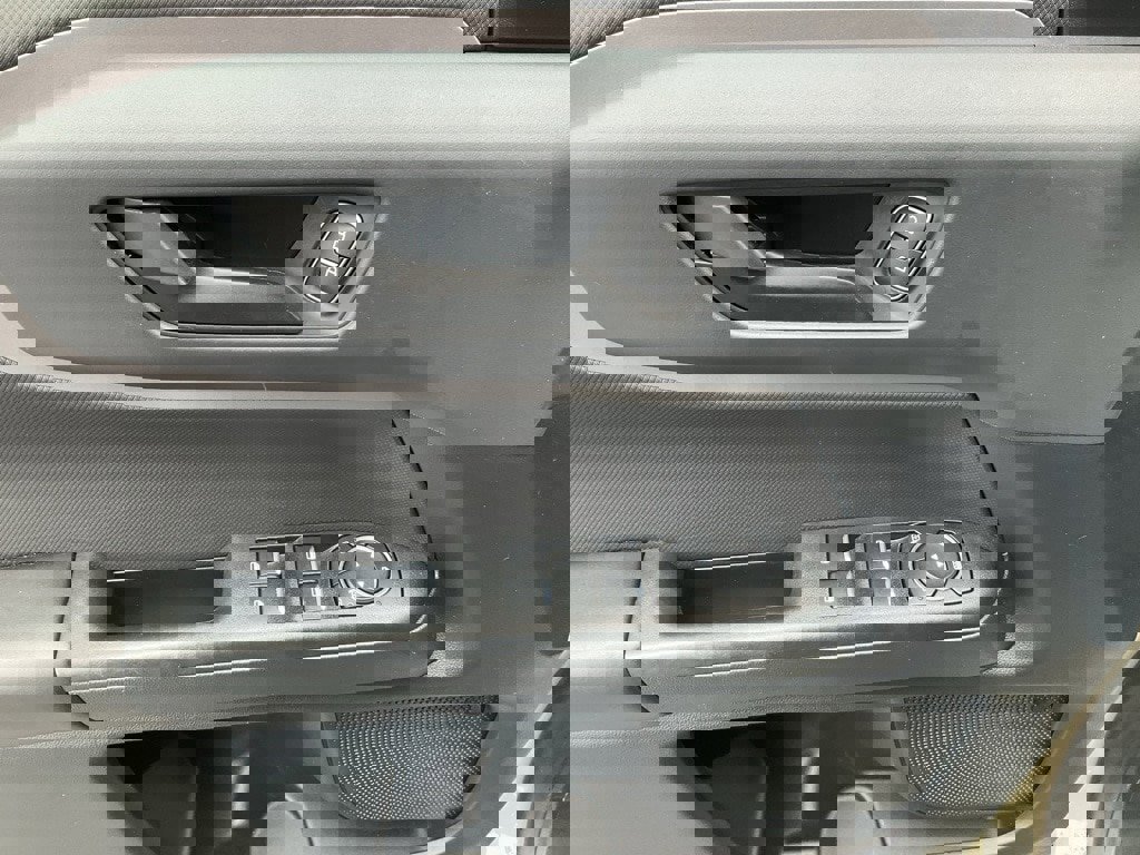 Used 2024 Ford Bronco Sport Big Bend image 4