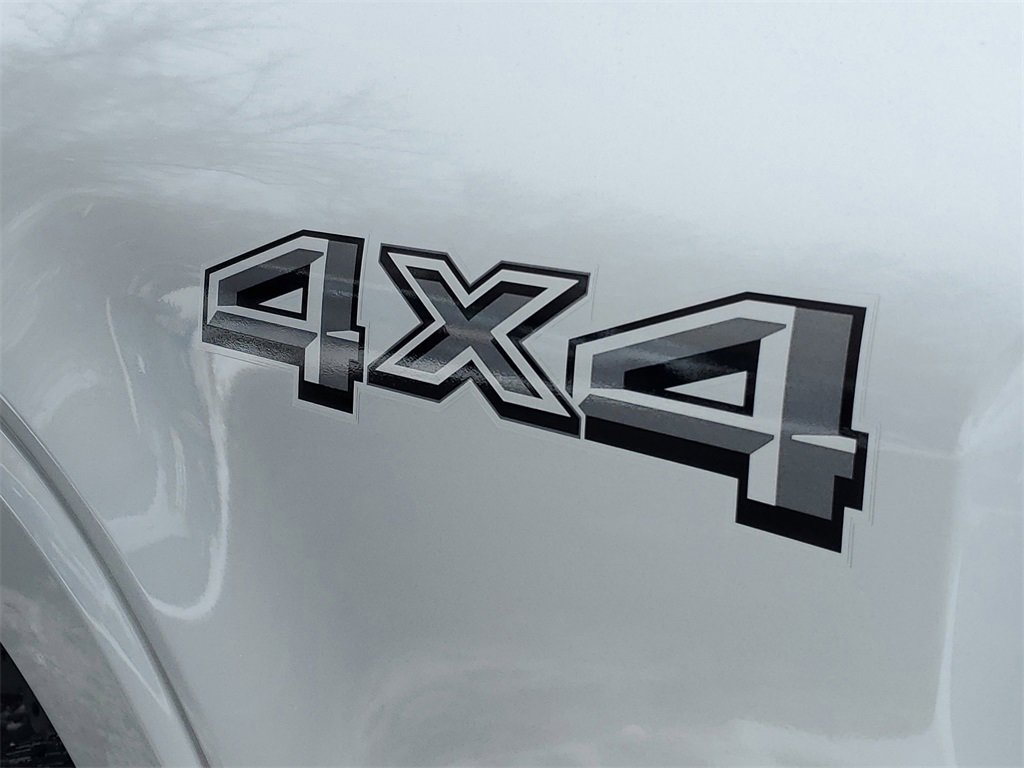 New 2025 Ford F150 XLT w/ Equipment Group 302A MID image 35