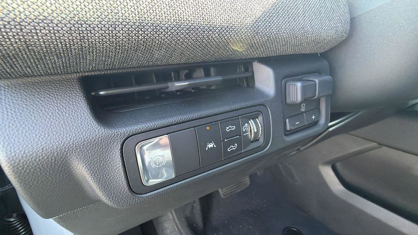 New 2026 GMC Sierra EV Elevation image 18