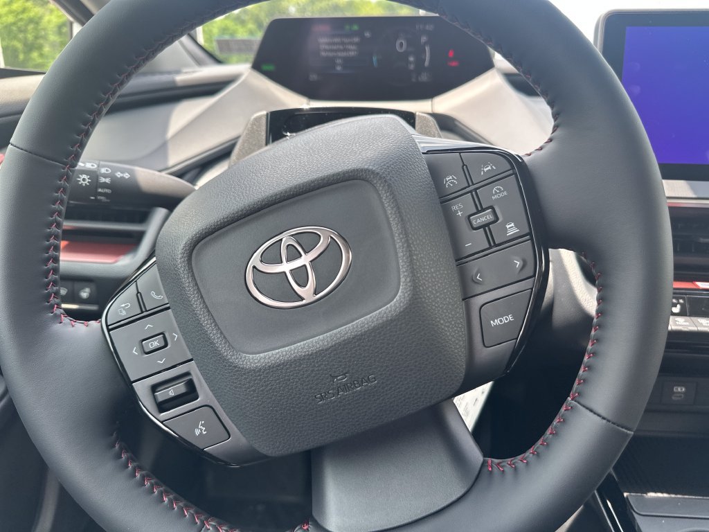 New 2026 Toyota Prius Plug-In Hybrid FWD image 19