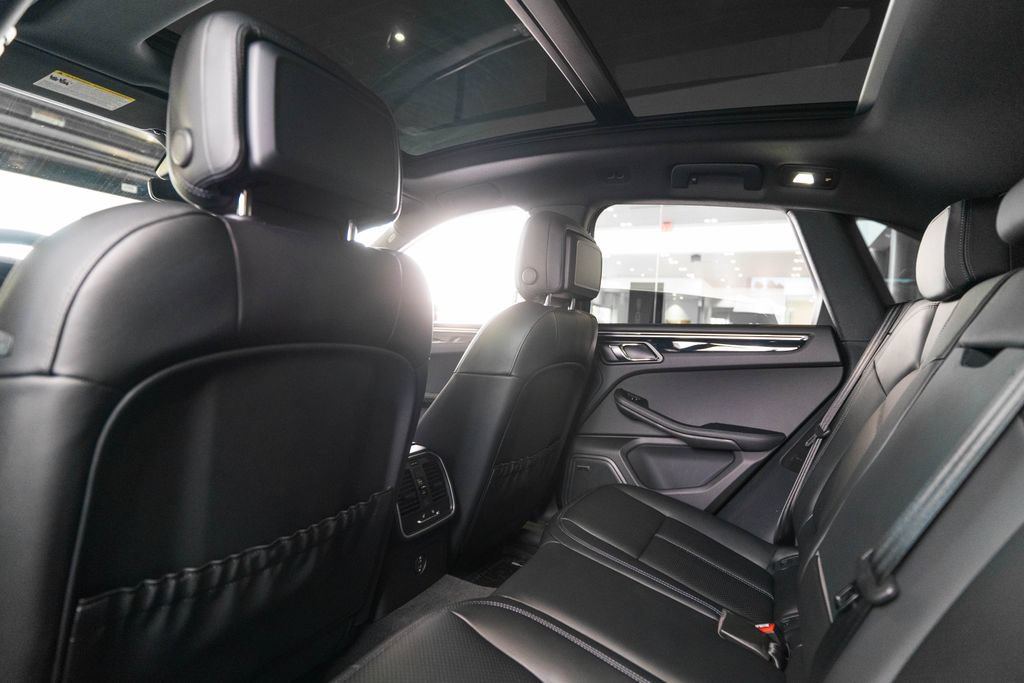 New 2026 Porsche Macan S AWD/4WD image 17