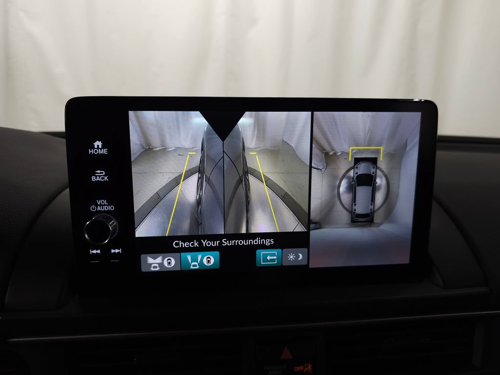 Used 2025 Honda Pilot Elite image 30