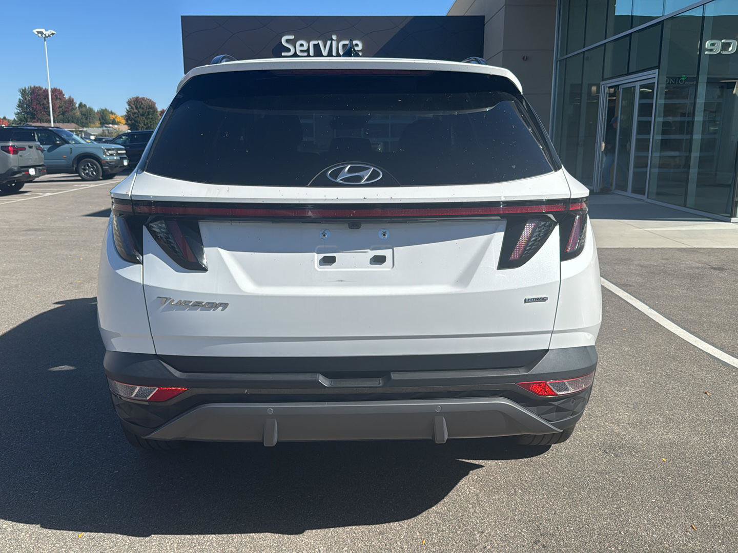 Certified 2024 Hyundai Tucson Limited AWD/4WD image 4