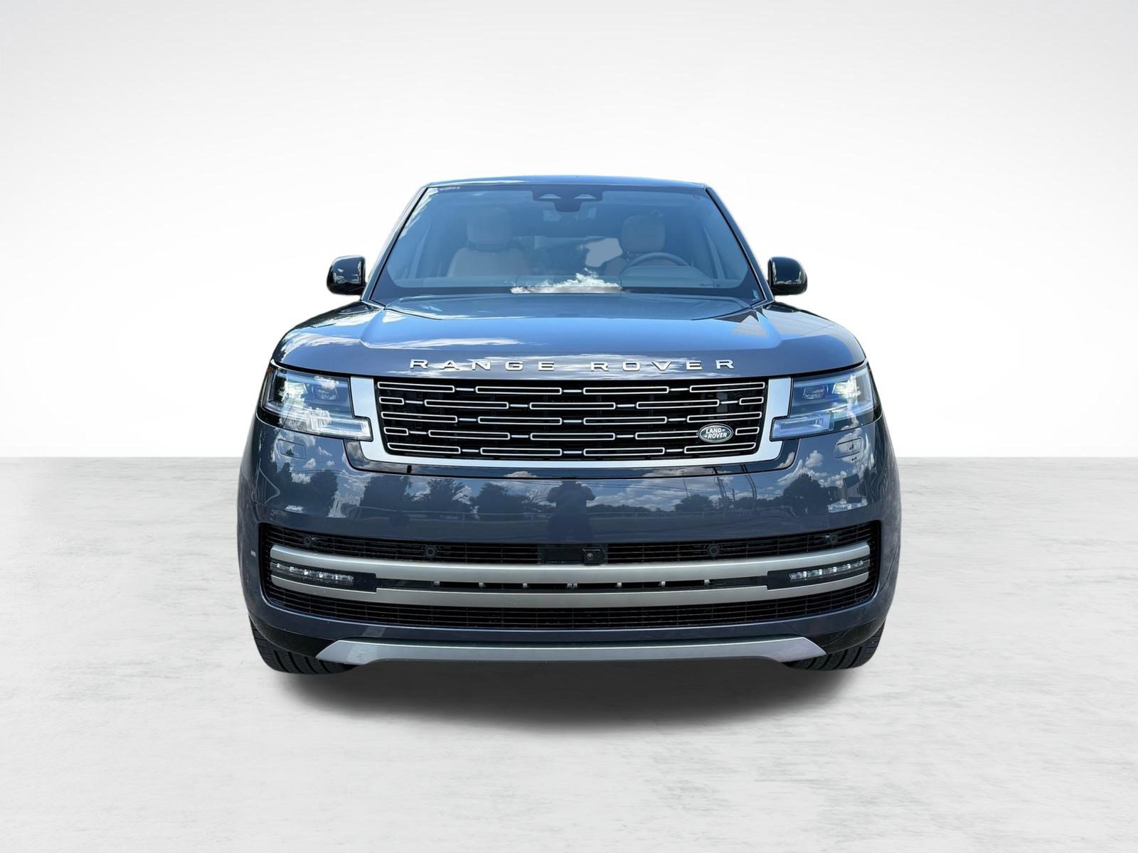 New 2026 Land Rover Range Rover Long Wheelbase SE AWD/4WD image 6