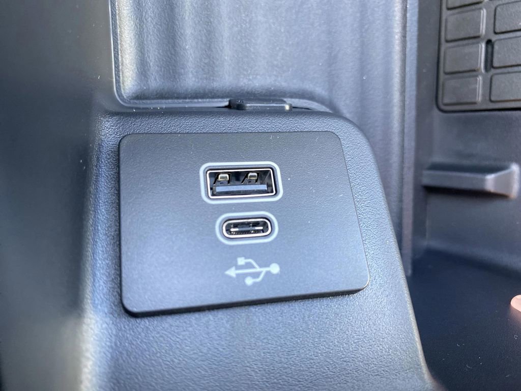 New 2025 Ford Expedition Tremor image 30