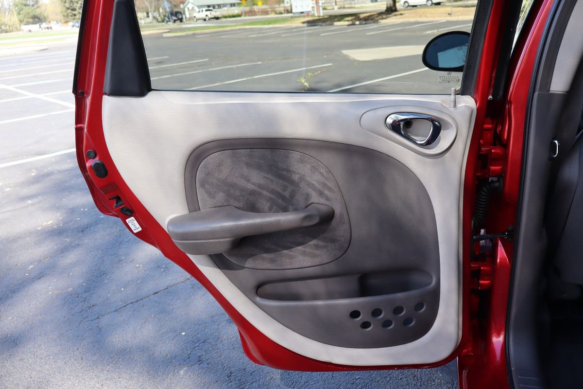 Used 2002 Chrysler PT Cruiser Touring image 24