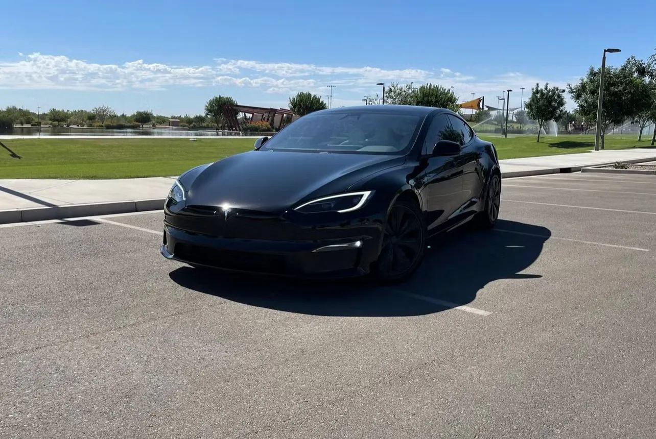 Used 2022 Tesla Model S Standard Range AWD/4WD image 2