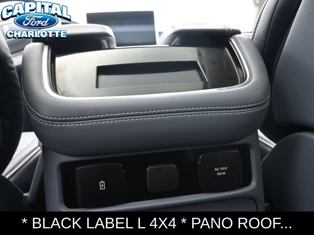 Used 2023 Lincoln Navigator L Black Label AWD/4WD image 12