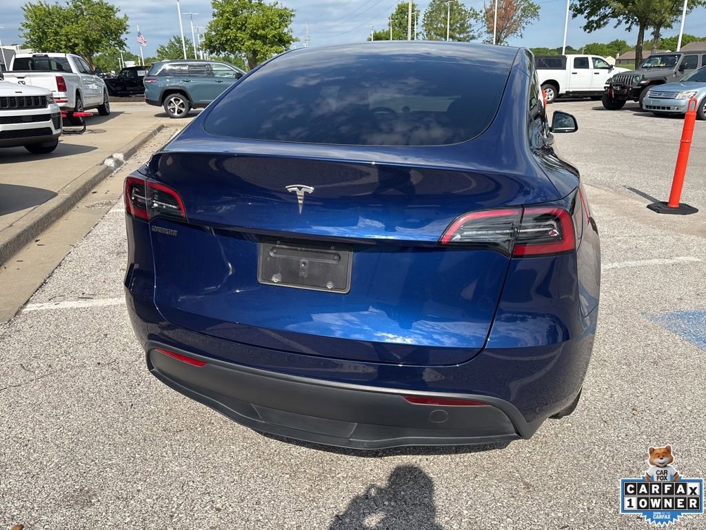 Used 2024 Tesla Model Y Long Range RWD image 25
