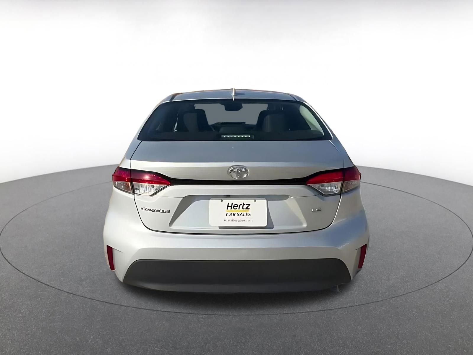 Used 2025 Toyota Corolla LE image 12