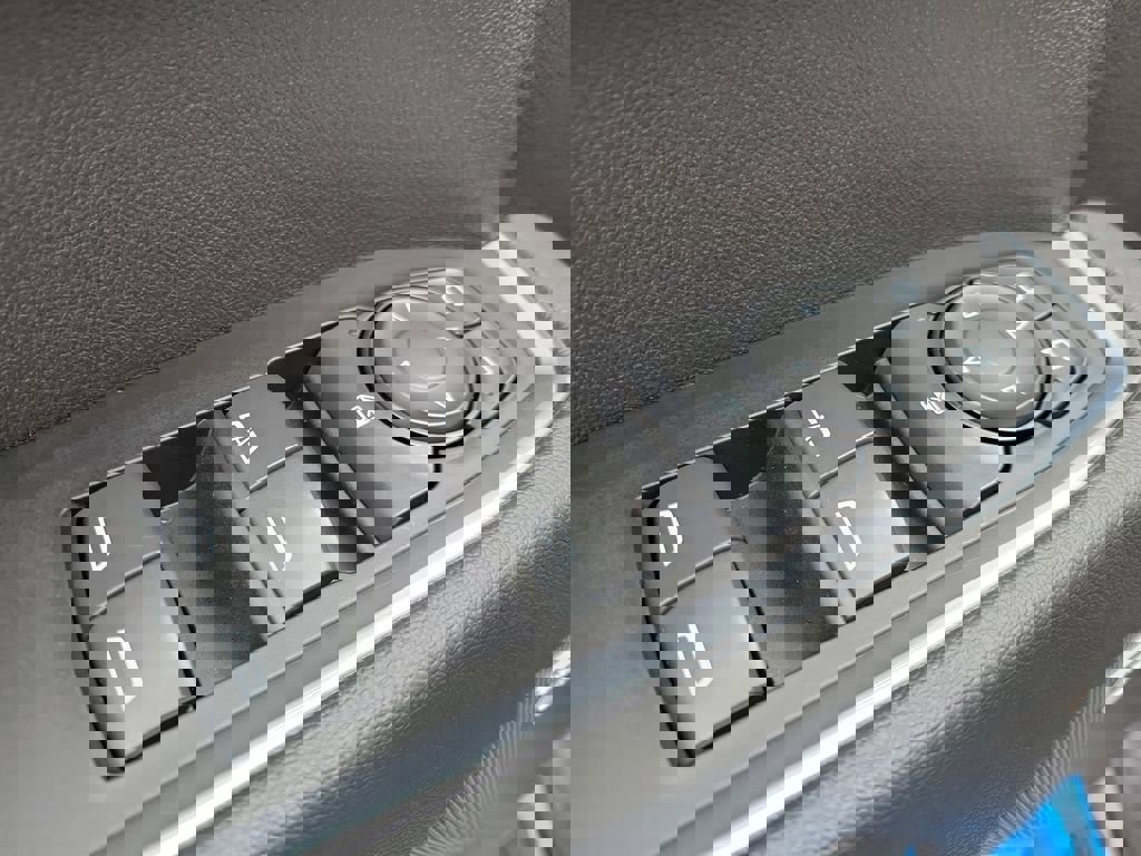 Certified 2022 GMC Sierra 1500 Elevation w/ Preferred Package image 19