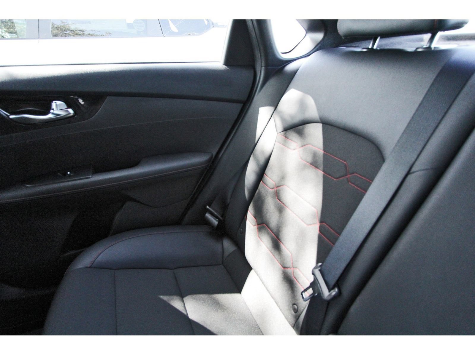 Used 2023 Kia Forte GT FWD image 11