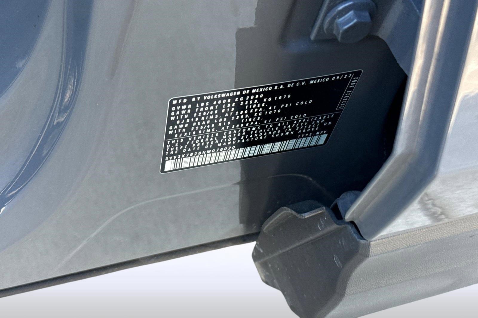 Used 2022 Volkswagen Taos SEL image 20