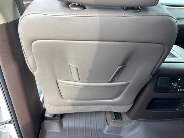 Used 2016 GMC Yukon XL Denali w/ Open Road Package image 19