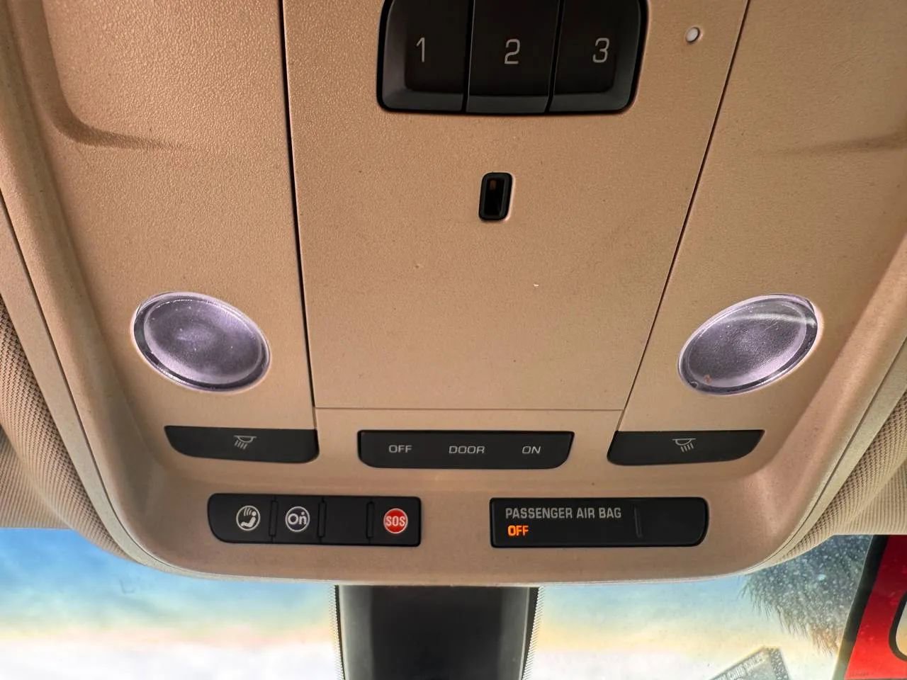 Used 2014 Cadillac XTS image 11