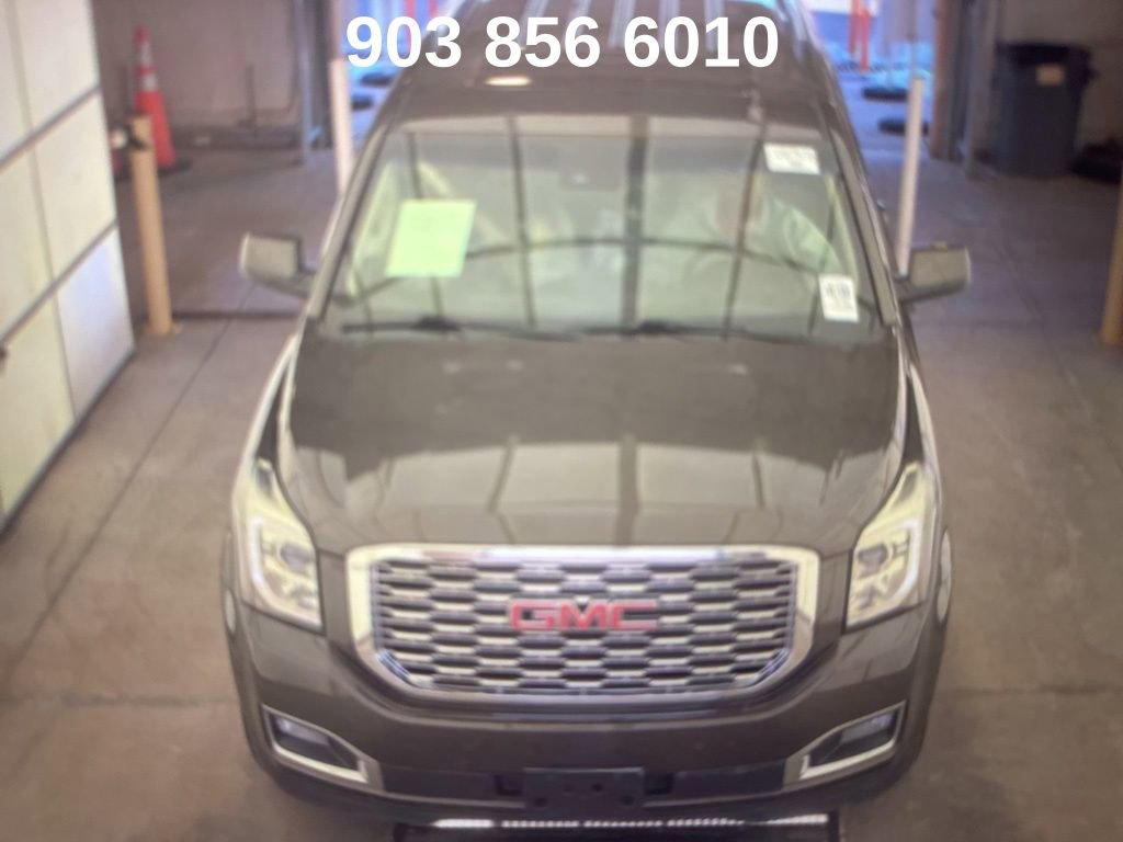 Used 2019 GMC Yukon Denali w/ Denali Ultimate Package image 2