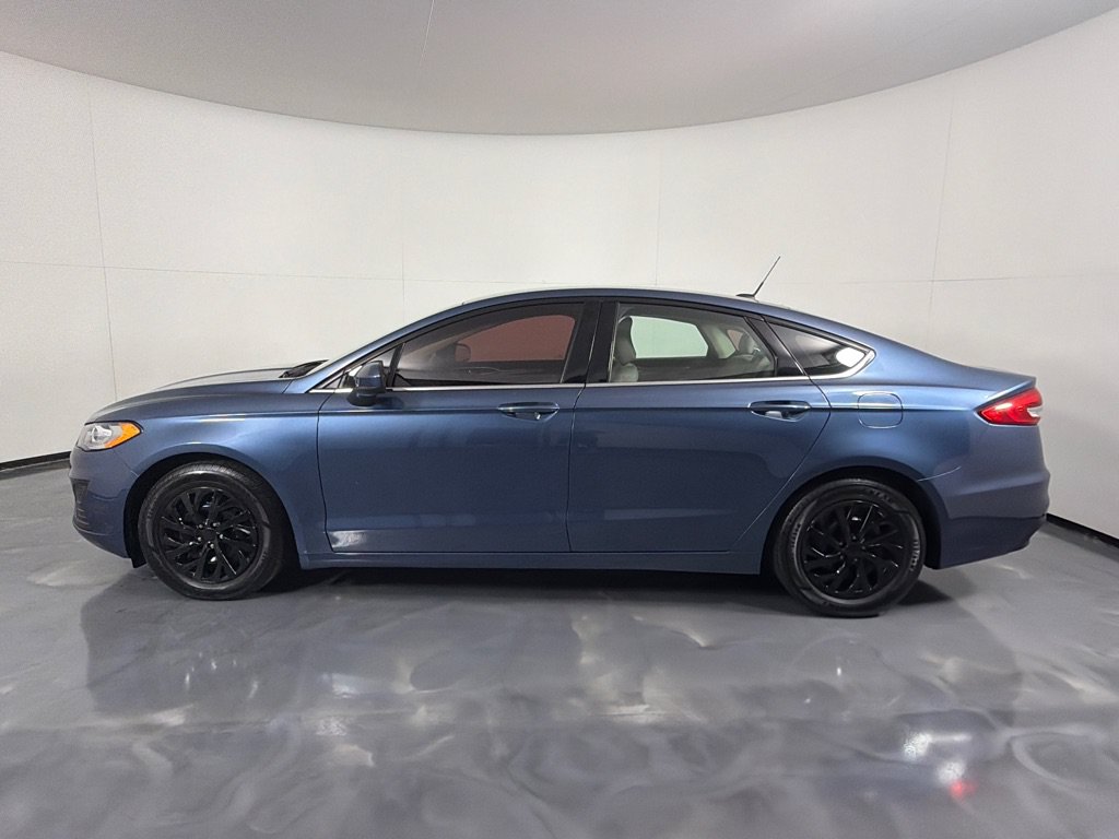 Used 2019 Ford Fusion S FWD image 8
