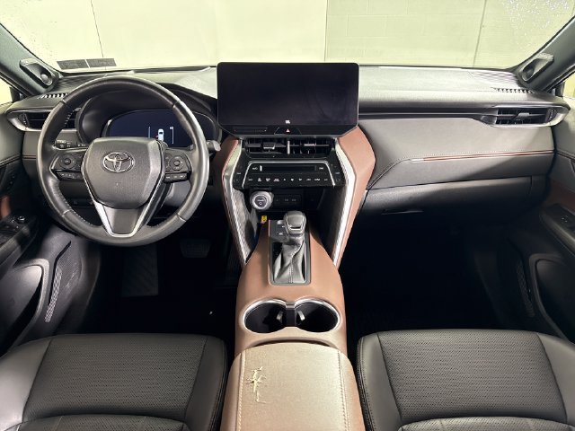 Used 2023 Toyota Venza Limited AWD/4WD image 20