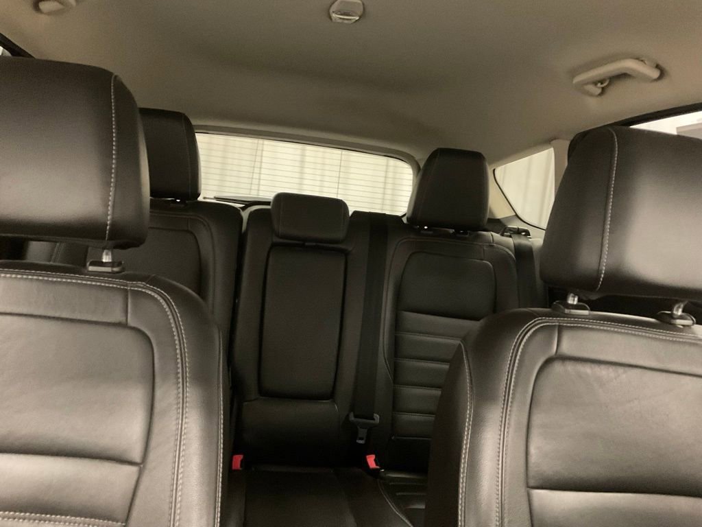 Used 2017 Ford Escape Titanium image 21