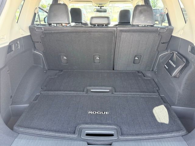 Used 2021 Nissan Rogue SL w/ Premium Package FWD image 19