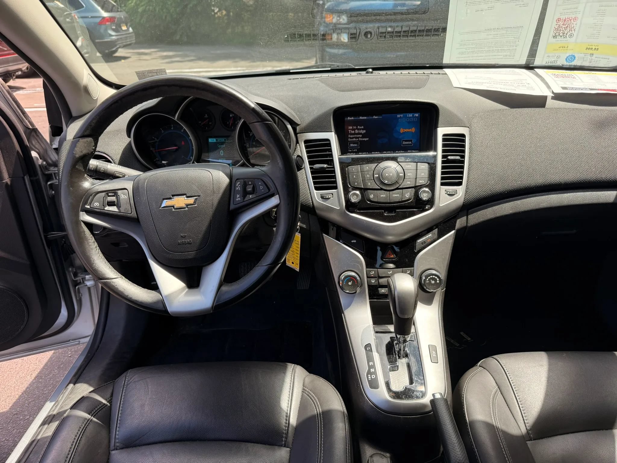 Used 2015 Chevrolet Cruze LT FWD image 14
