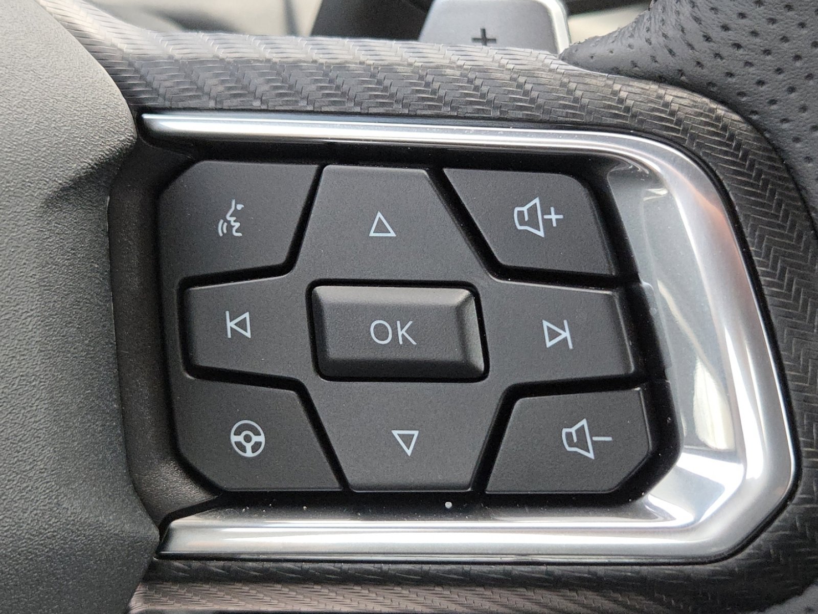 Used 2024 Ford Mustang GT Premium RWD image 10