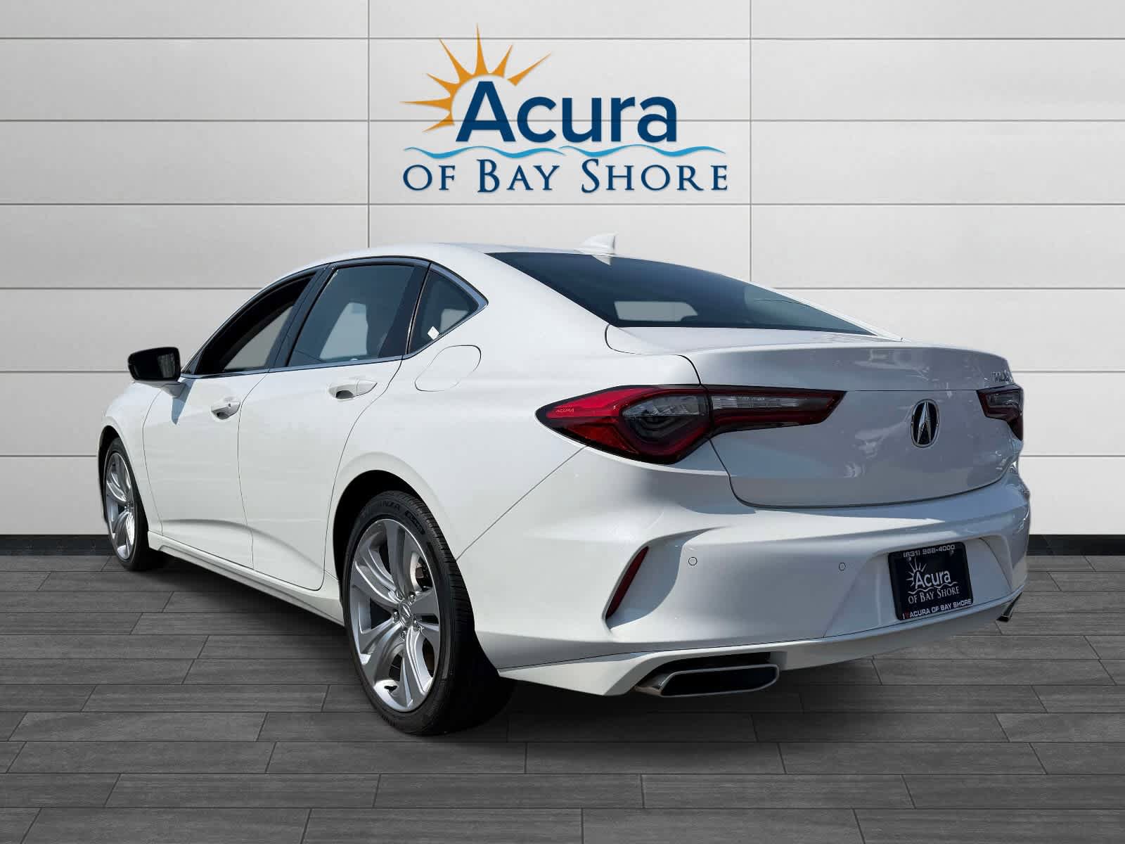 Used 2023 Acura TLX w/ Technology Package FWD image 5
