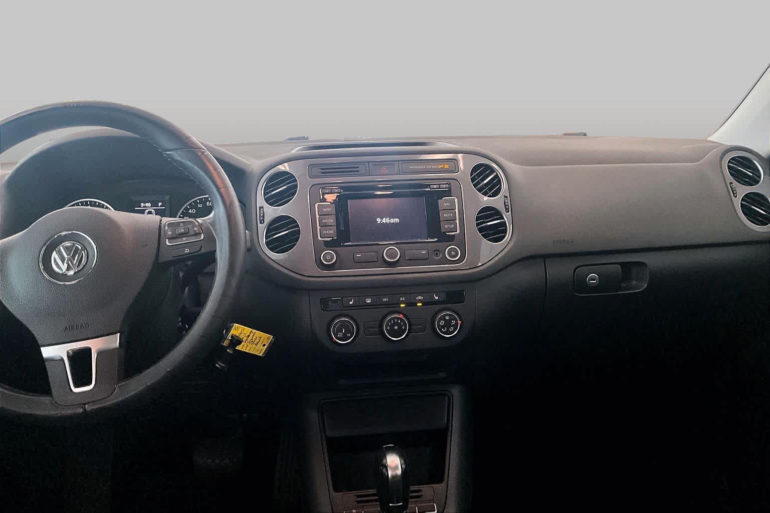 Used 2013 Volkswagen Tiguan SE AWD/4WD image 6
