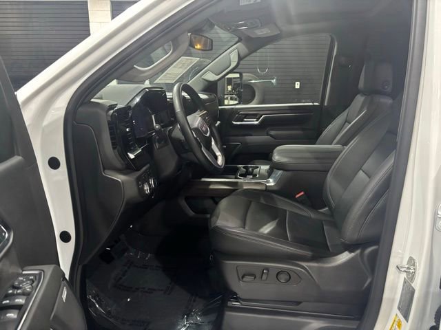Used 2024 GMC Sierra 3500 SLT w/ SLT Premium Package AWD/4WD image 11