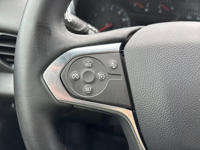 Used 2023 Chevrolet Traverse LT FWD image 18