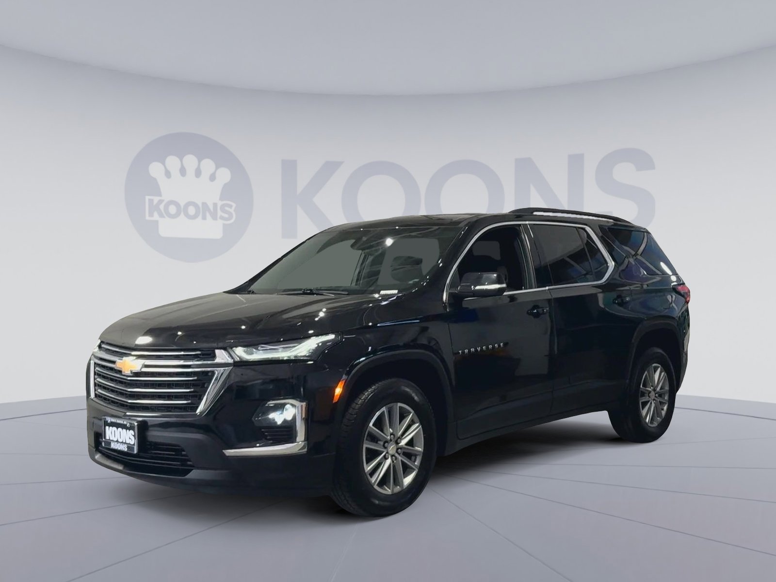 Used 2023 Chevrolet Traverse LT image 5