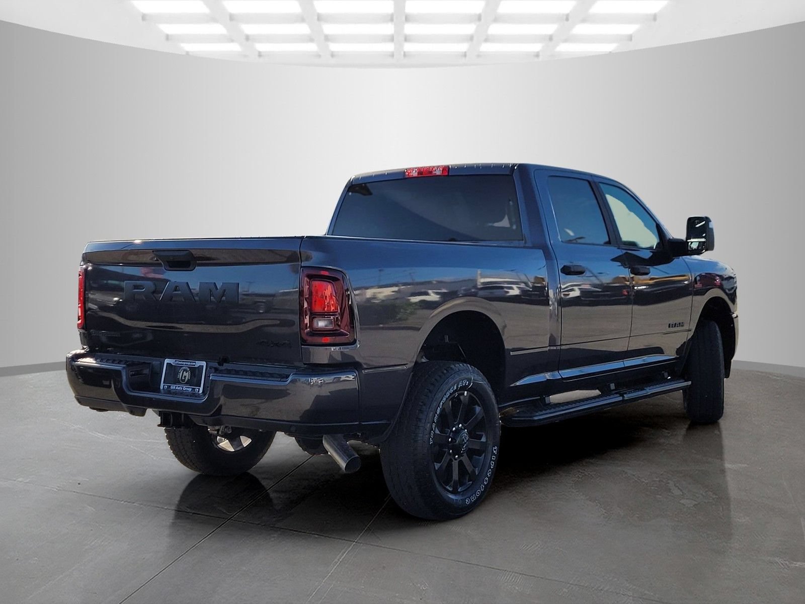 New 2026 RAM 2500 Big Horn AWD/4WD image 4