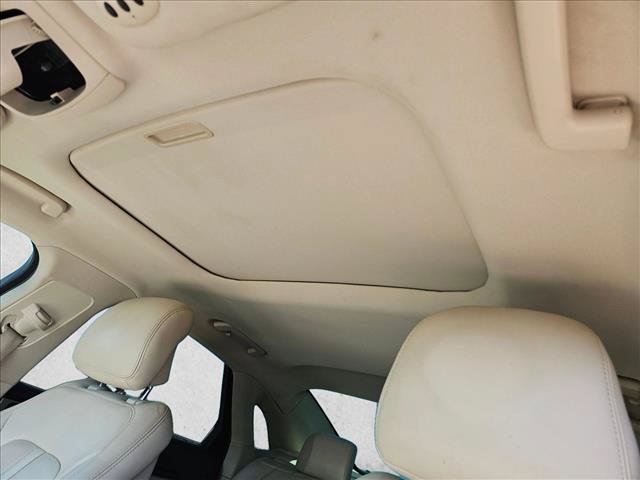 Used 2017 Lincoln MKZ Reserve w/ Luxury Package FWD image 14