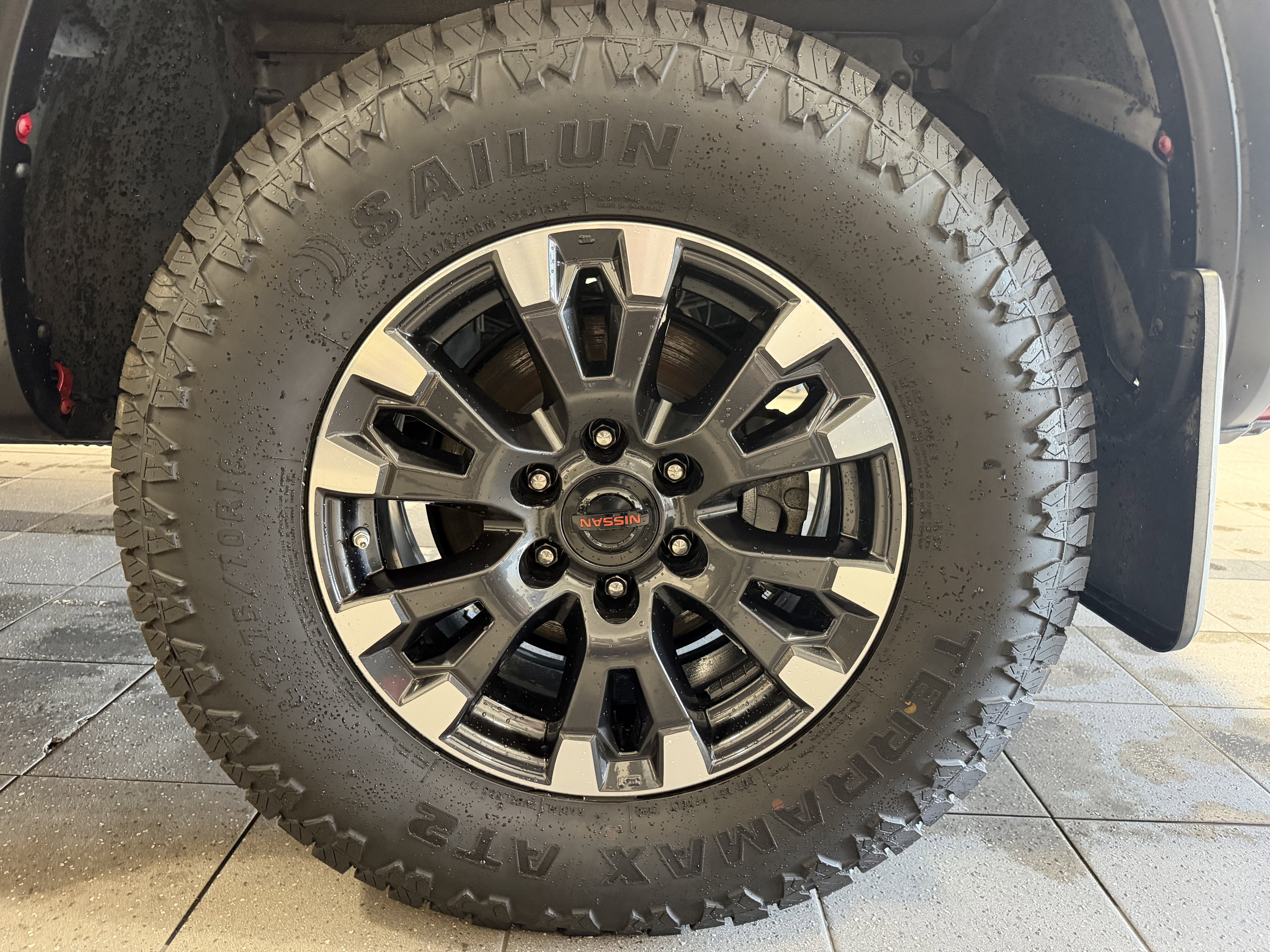 Used 2020 Nissan Titan PRO-4X w/ Pro-4x Convenience Package image 40