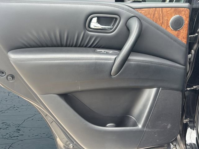 Used 2024 Nissan Armada SL w/ Captain's Chairs Package AWD/4WD image 14