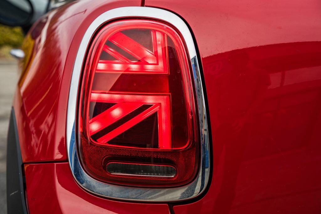 Used 2019 MINI Cooper S image 7